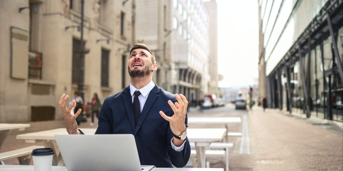 Five Signs That A Custom Software Solution Is The Right Call For Your Business illustration